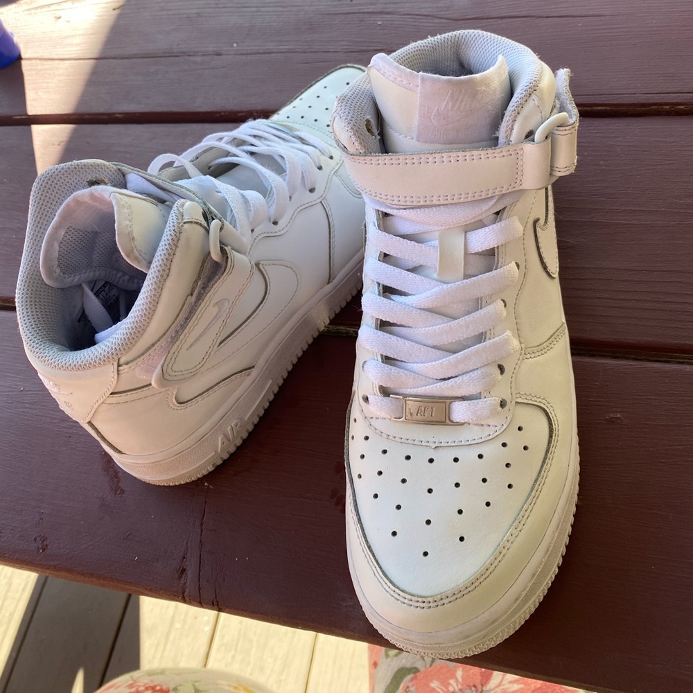 Nike Air Force 1